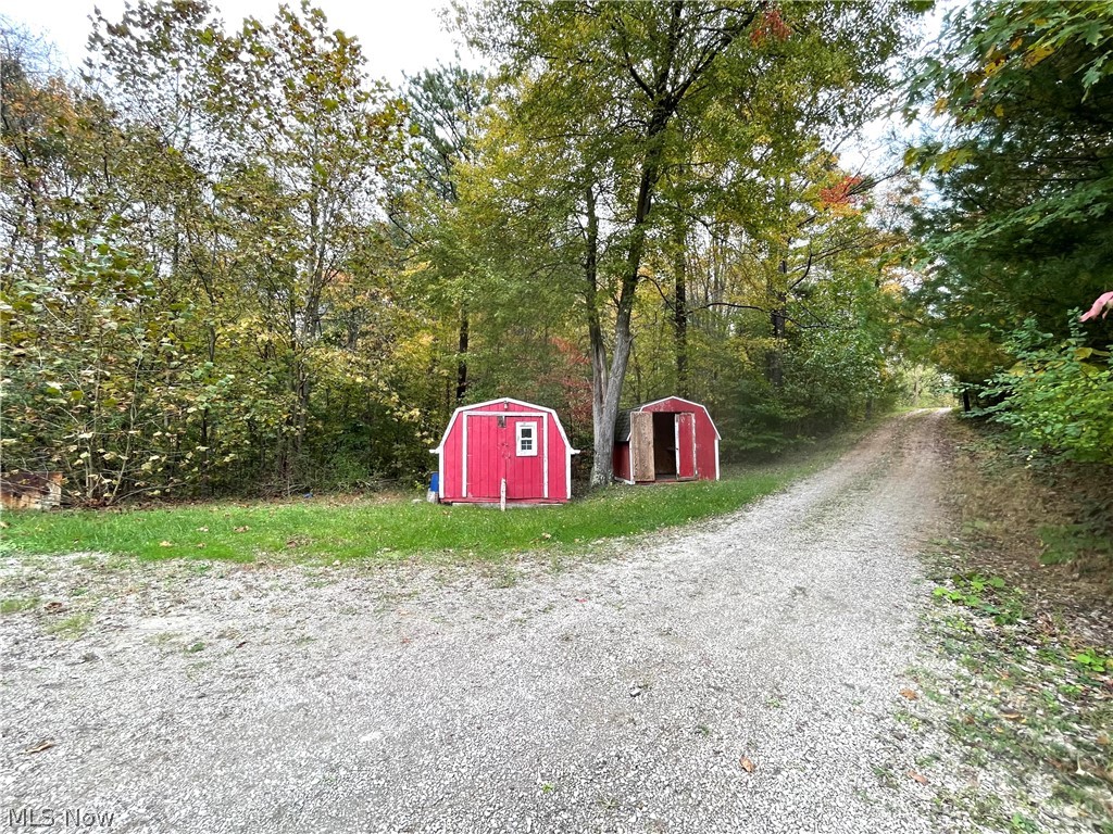 35211 Hanson Road Beverly, OH 45715 - Photo 3 of 14