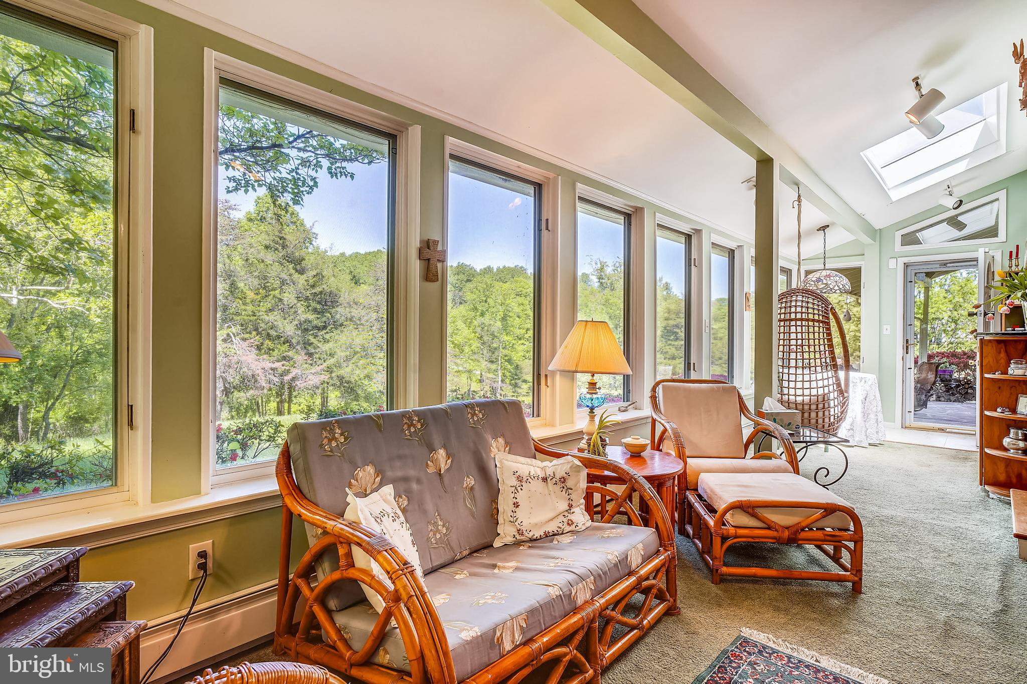 23530 Whites Ferry Road Dickerson, MD 20842 - Photo 16 of 73 Sun Room