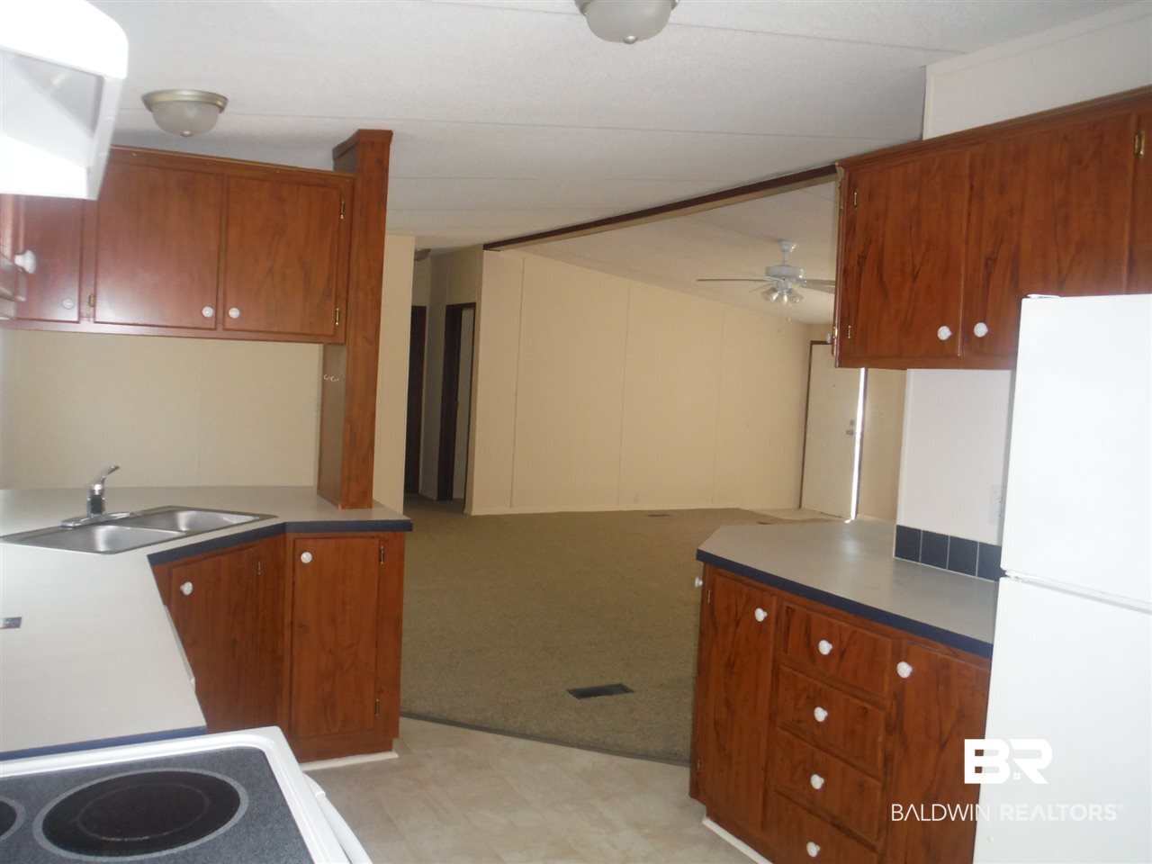 33015 Gilley Road Lillian, AL 36549 - Photo 7 of 44 Kitchen