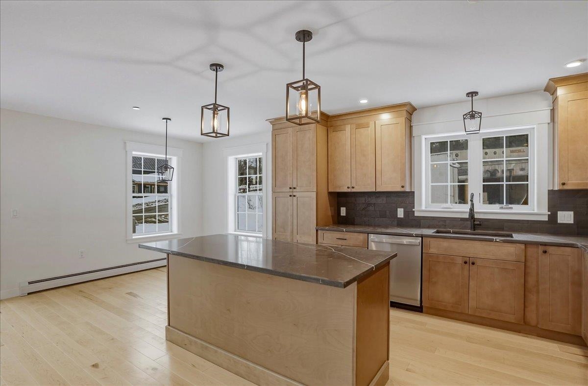 535 Sylvan Park Road, Unit A Stowe, VT 05672 - Photo 7 of 46