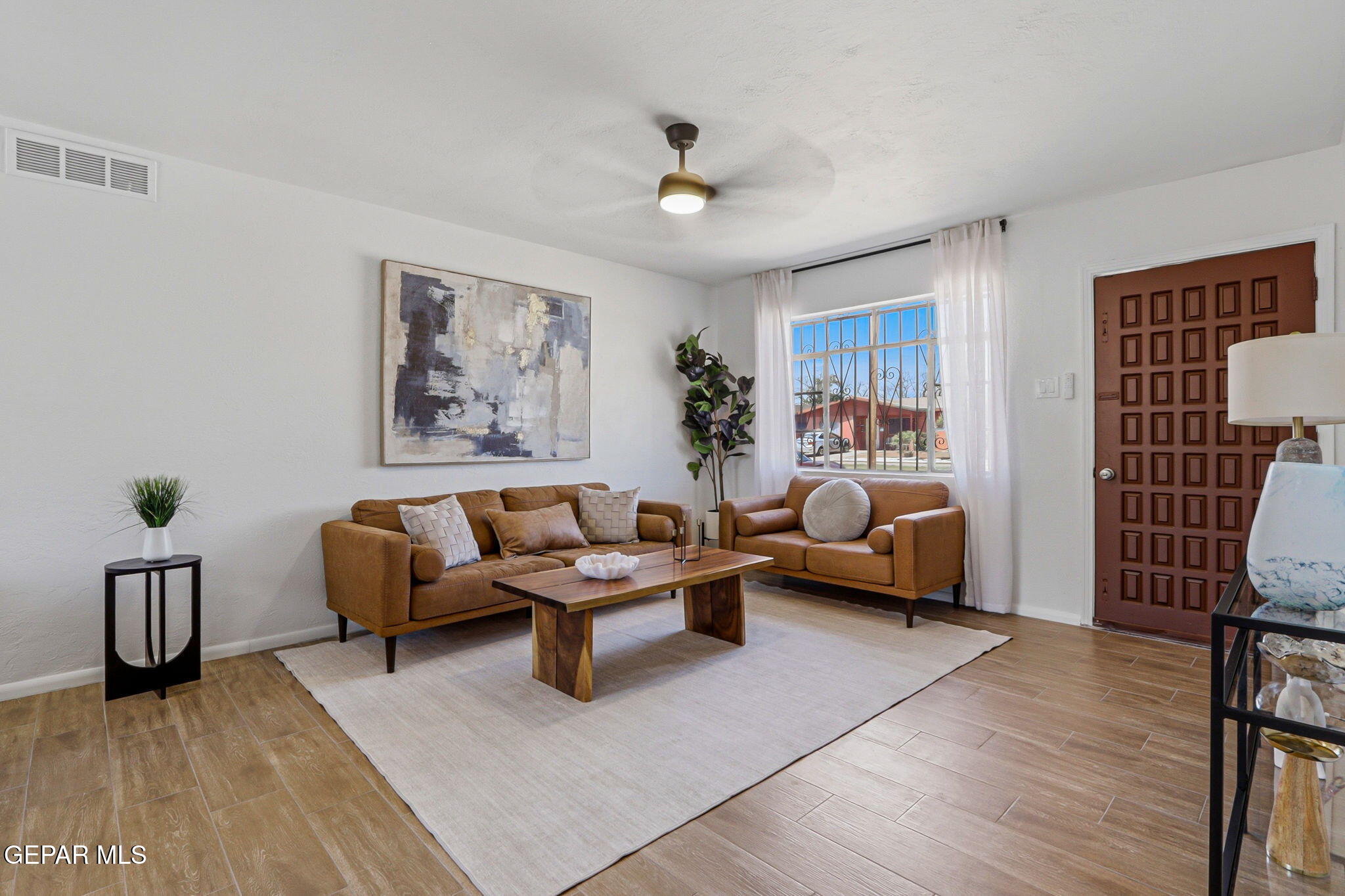 9329 Raleigh Drive El Paso, TX 79924 - Photo 4 of 42 6-web-or-mls-IMG_3537