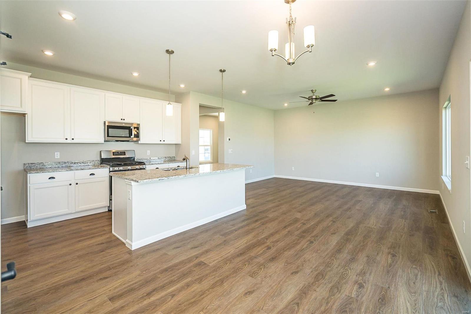 3011 Eagle Branch Circle St. Paul, MO 63366 - Photo 12 of 46