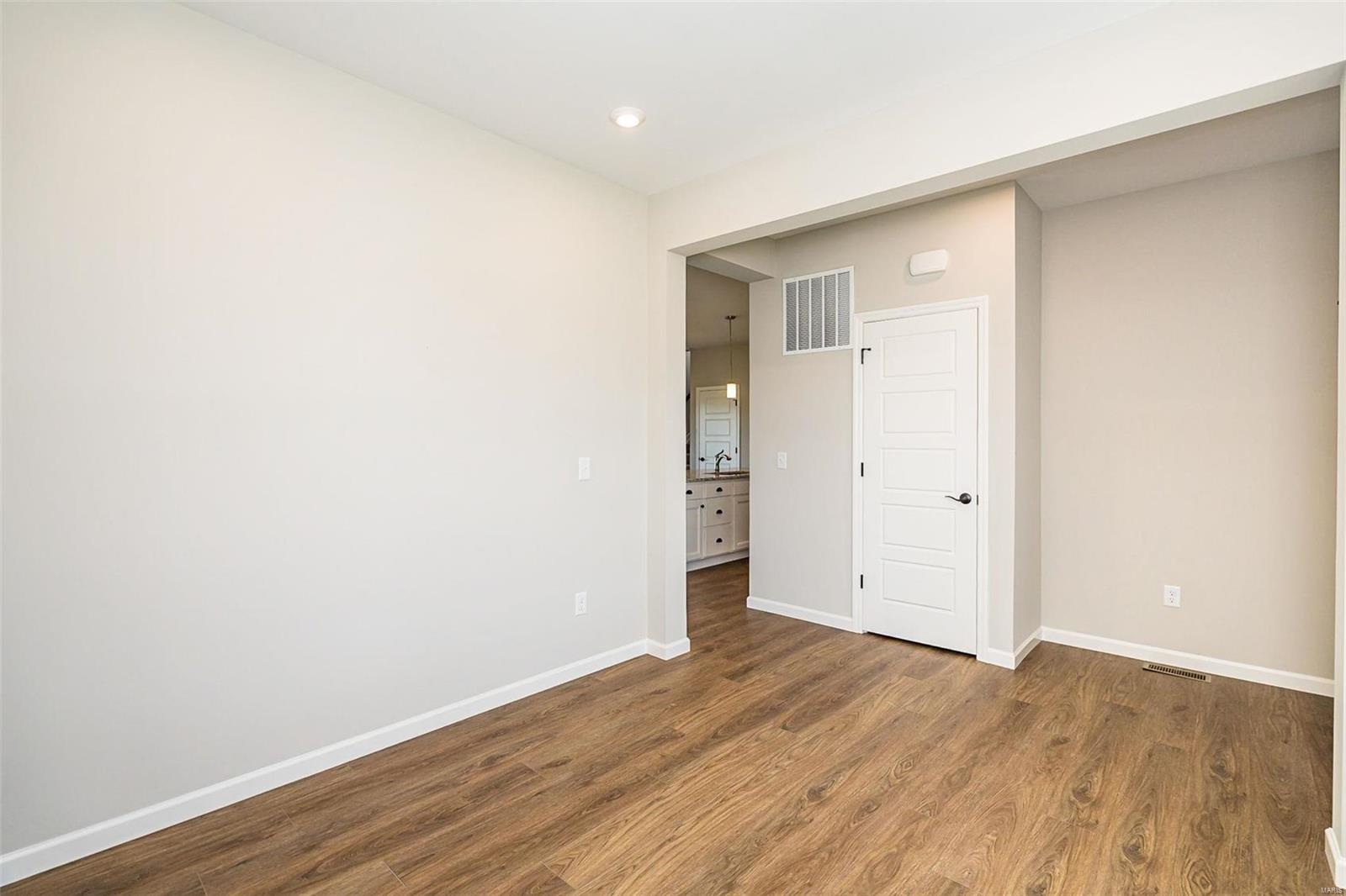 3011 Eagle Branch Circle St. Paul, MO 63366 - Photo 23 of 46