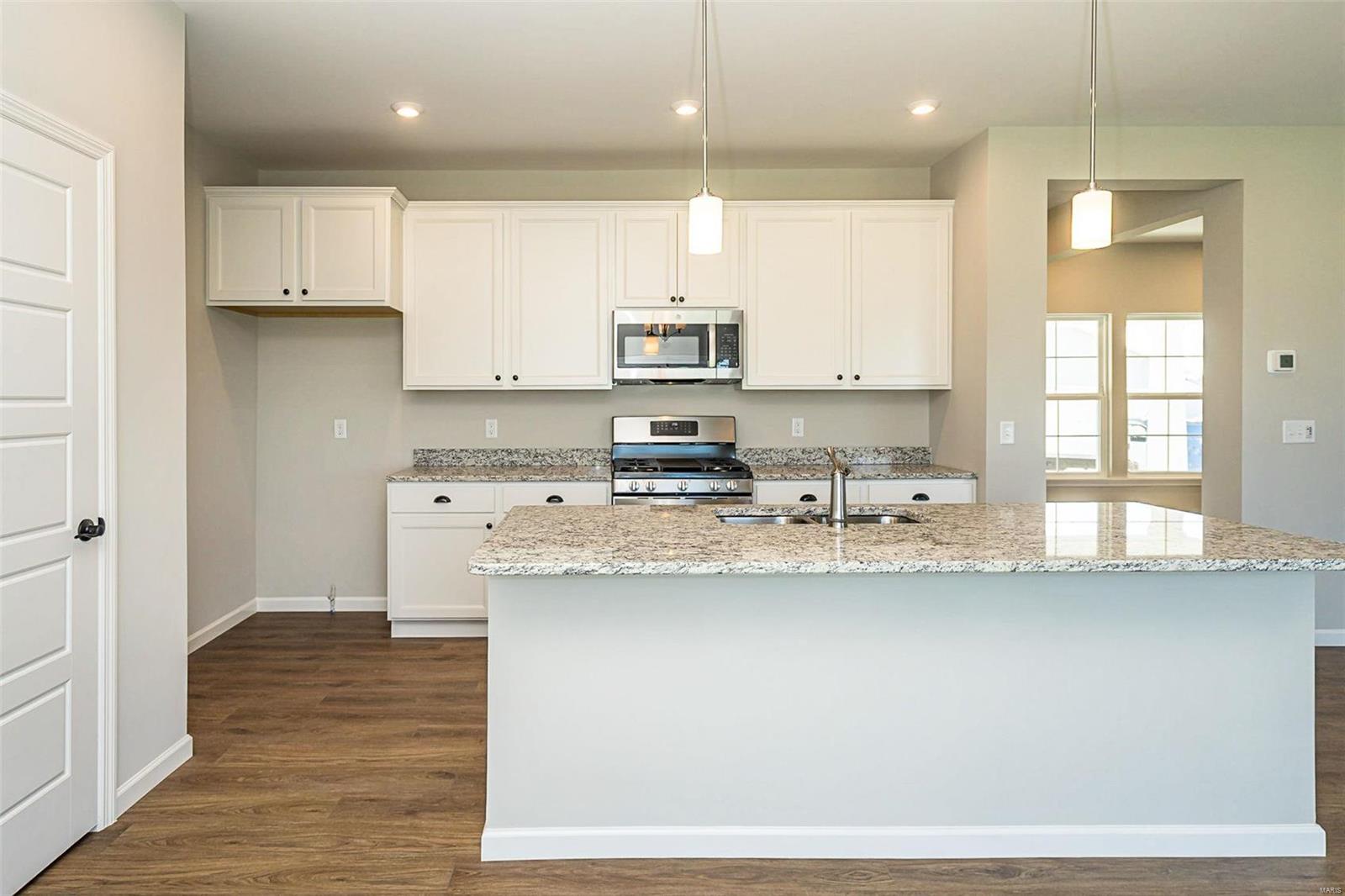 3011 Eagle Branch Circle St. Paul, MO 63366 - Photo 10 of 46