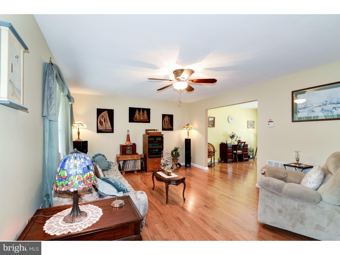 418 South Pitney Road Galloway Township, NJ 08205 - Photo 4 of 25 Gallery Image 4