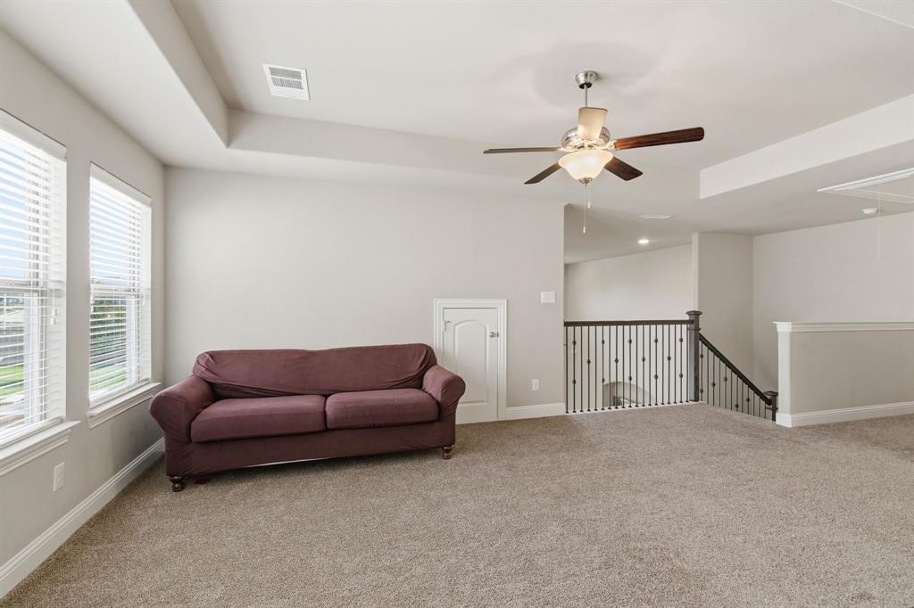 7452 Reverchon Drive Irving, TX 75063 - Photo 28 of 40
