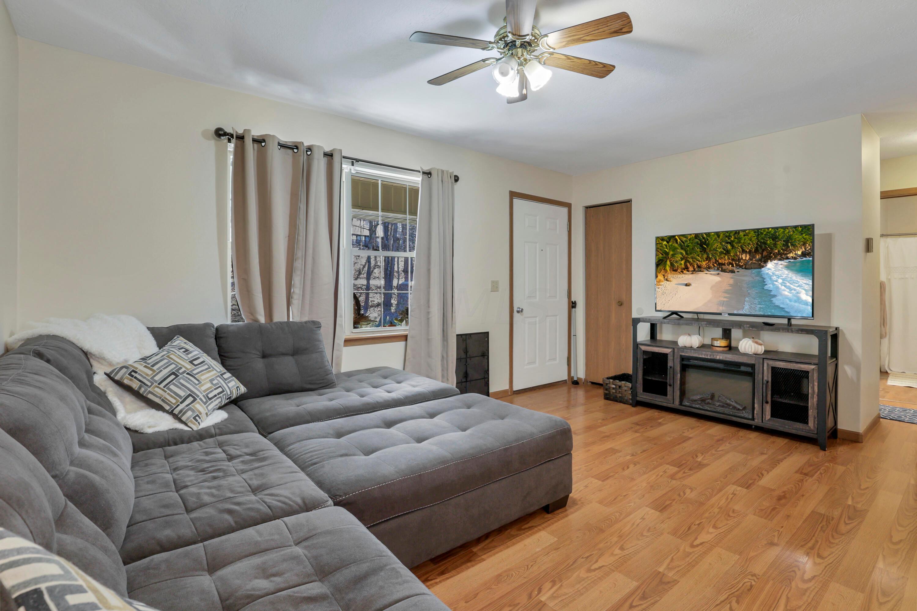 7601 Crooks Road Southwest Lancaster, OH 43130 - Photo 8 of 24 0N4A5629