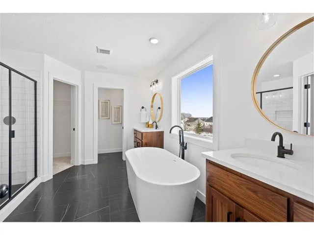 $796,145 | 4162 Gable Court, Woodbury, MN 55129