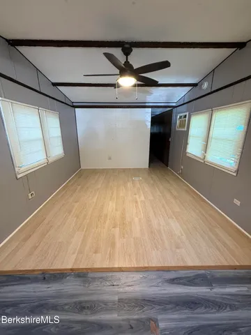 $85,900 | 9 Pinnacle Point, Adams, MA 01220