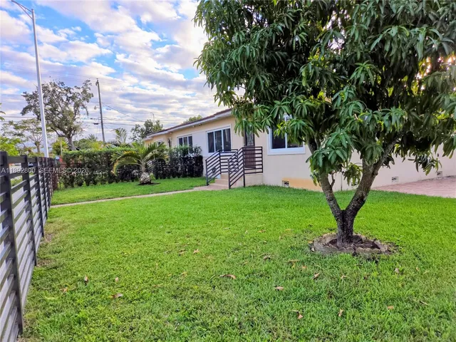 $2,600 | 1690 East 5th Avenue, Unit 1690, Hialeah, FL 33010