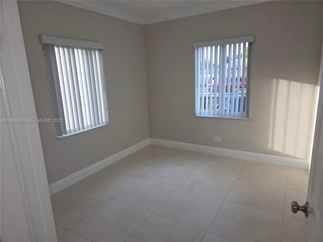 $2,600 | 1690 East 5th Avenue, Unit 1690, Hialeah, FL 33010