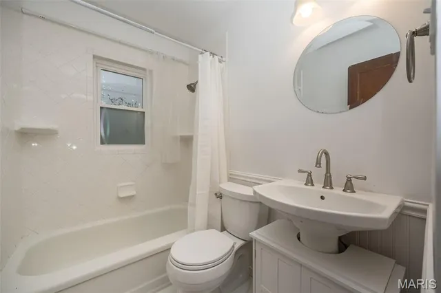 $249,000 | 1666 Crabapple Lane, St. Louis, MO 63119