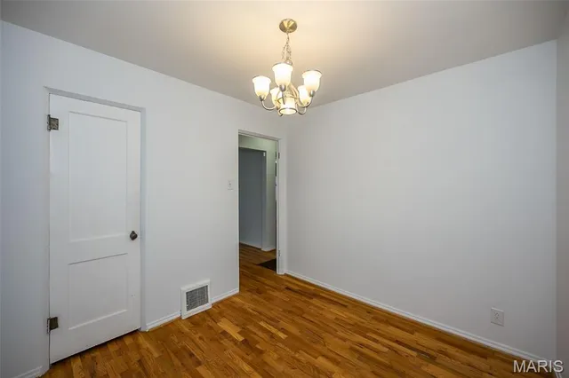 $249,000 | 1666 Crabapple Lane, St. Louis, MO 63119