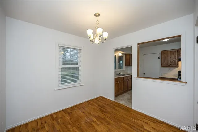 $249,000 | 1666 Crabapple Lane, St. Louis, MO 63119