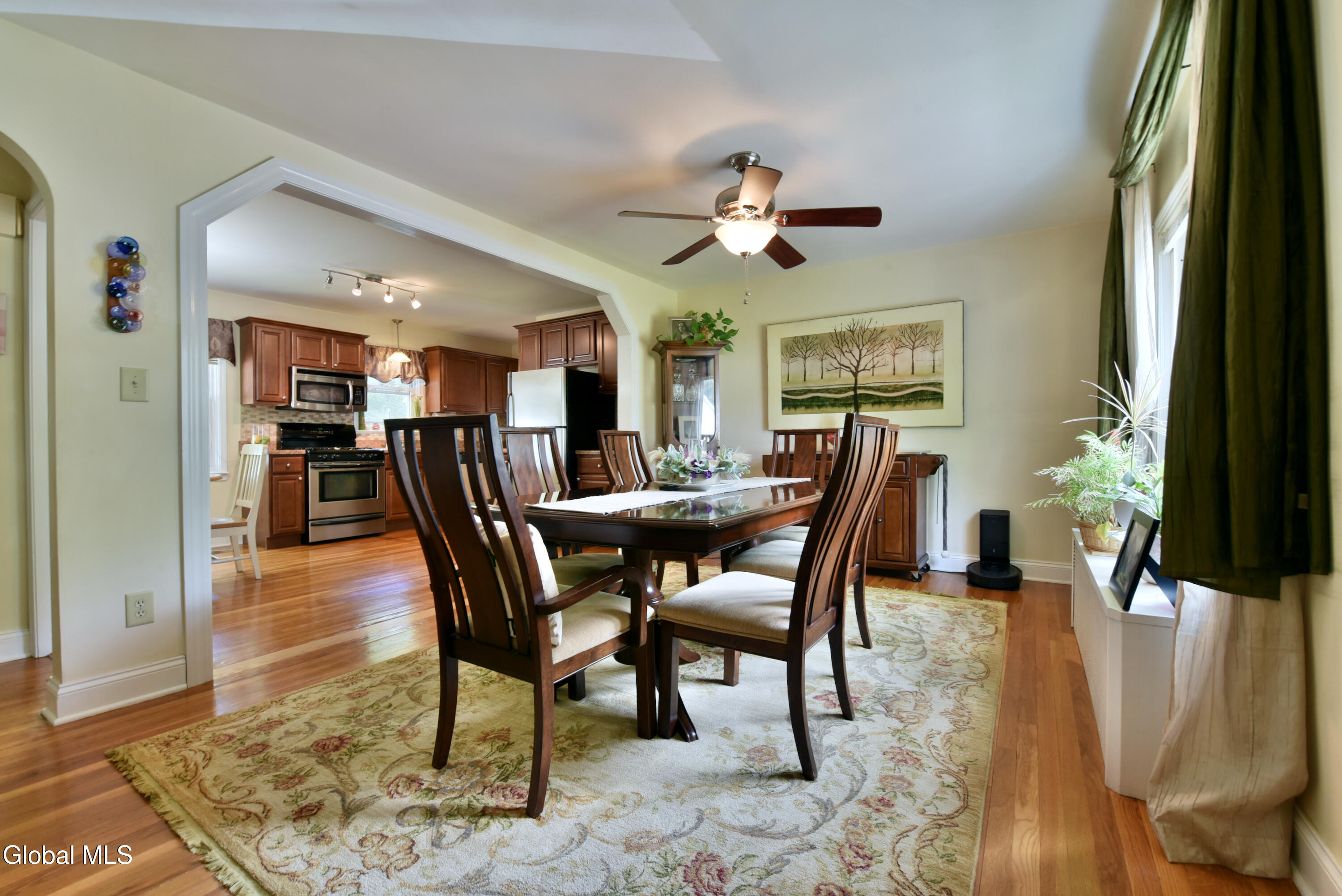 69 Gipp Road Albany, NY 12203 - Photo 8 of 54 7