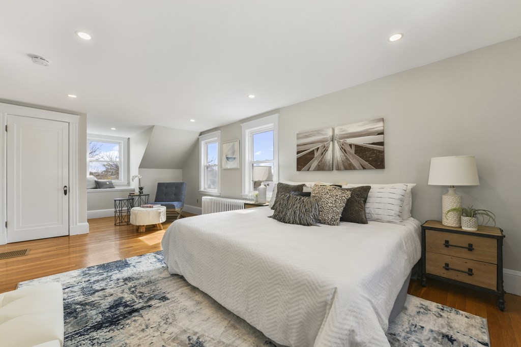 44 Russett Road Boston, MA 02132 - Photo 12 of 19