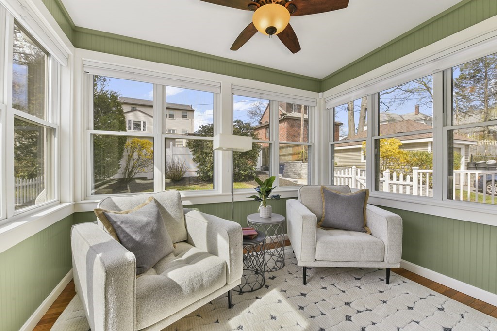 44 Russett Road Boston, MA 02132 - Photo 10 of 19