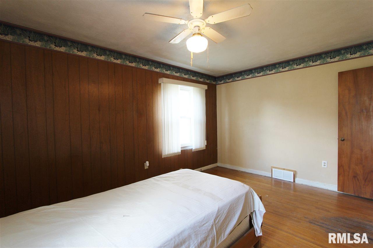 903 West Ridge Road Peoria, IL 61614 - Photo 9 of 29 Gallery Image 9