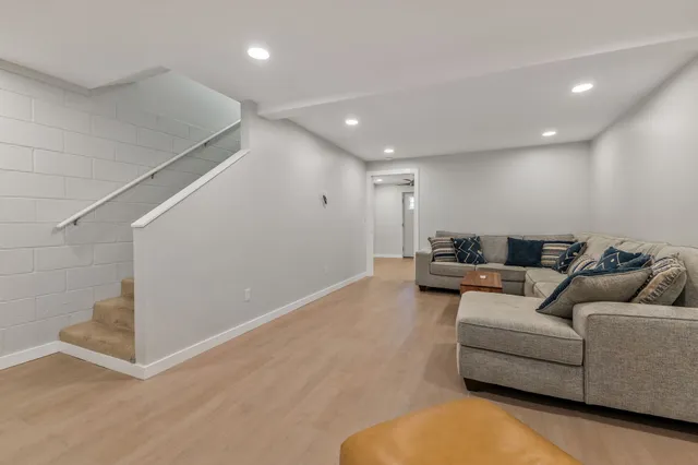 a bathroom with a toilet