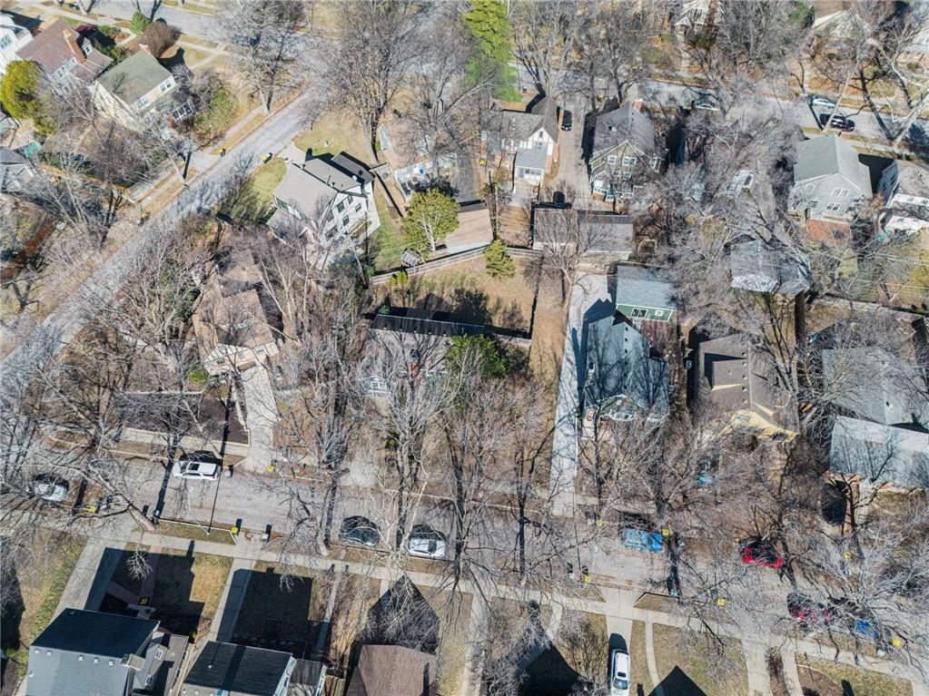 210 East Winthrope Road Kansas City, MO 64113 - Photo 28 of 29