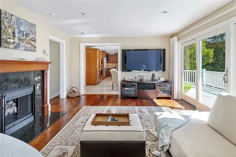 $3,300,000 | 571 Camp Fuller Road, South Kingstown, RI 02879