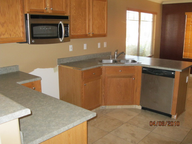 14944 West Calavar Road Surprise, AZ 85379 - Photo 3 of 5 Kitchen