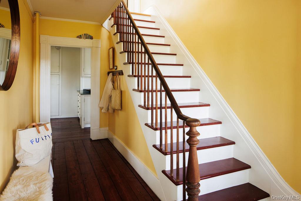 71 Starbarrack Road Red Hook, NY 12571 - Photo 15 of 33