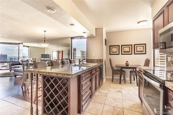 $2,700 | 1625 Larimer Street, Unit 1607, Denver, CO 80202