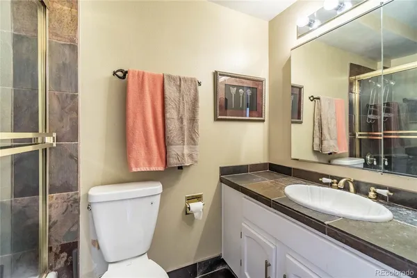 $2,700 | 1625 Larimer Street, Unit 1607, Denver, CO 80202