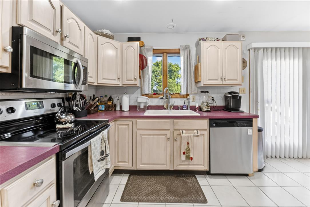 965 Berger Road Easton, PA 18042 - Photo 6 of 40