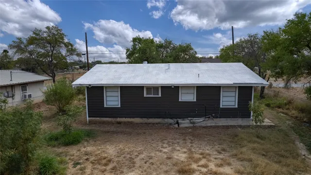 $110,000 | 315 East Bexar Street, Crystal City, TX 78839