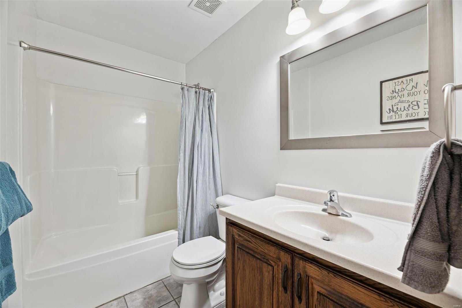 1166 Hackmann Road O'Fallon, MO 63366 - Photo 13 of 29
