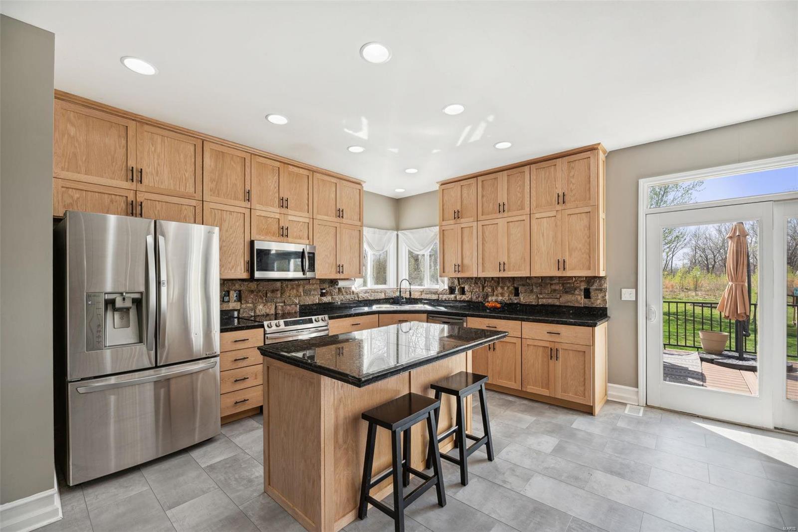 1166 Hackmann Road O'Fallon, MO 63366 - Photo 4 of 29