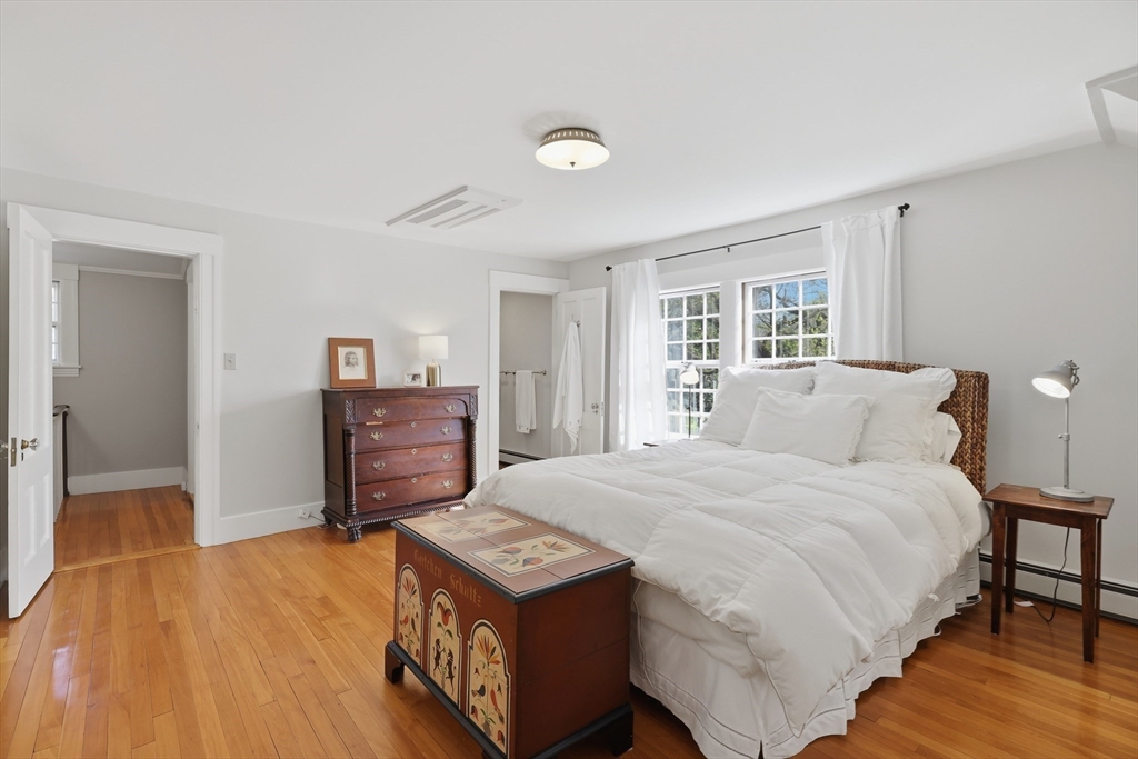 24 Spring Street Shrewsbury, MA 01545 - Photo 22 of 41 Gallery Image 22