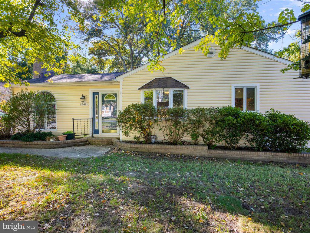 3 Bedroom Rancher in Elmhurst Community