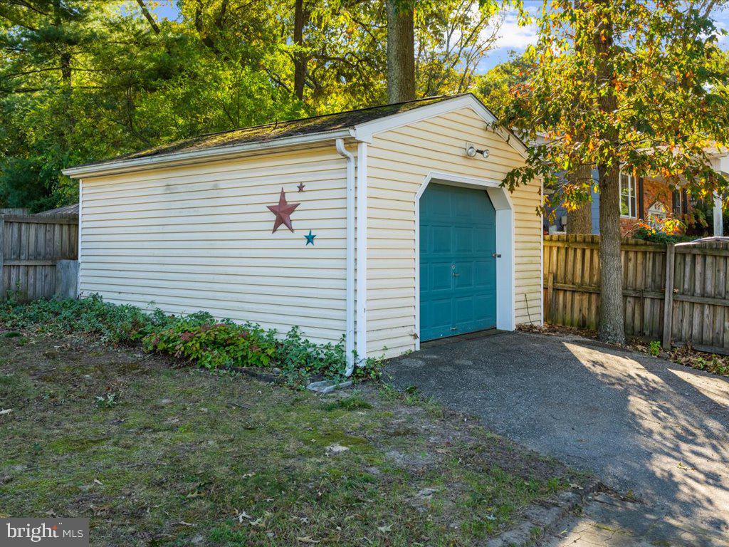 747 Elmhurst Road Severn, MD 21144 - Photo 22 of 23 Detached one-car garage