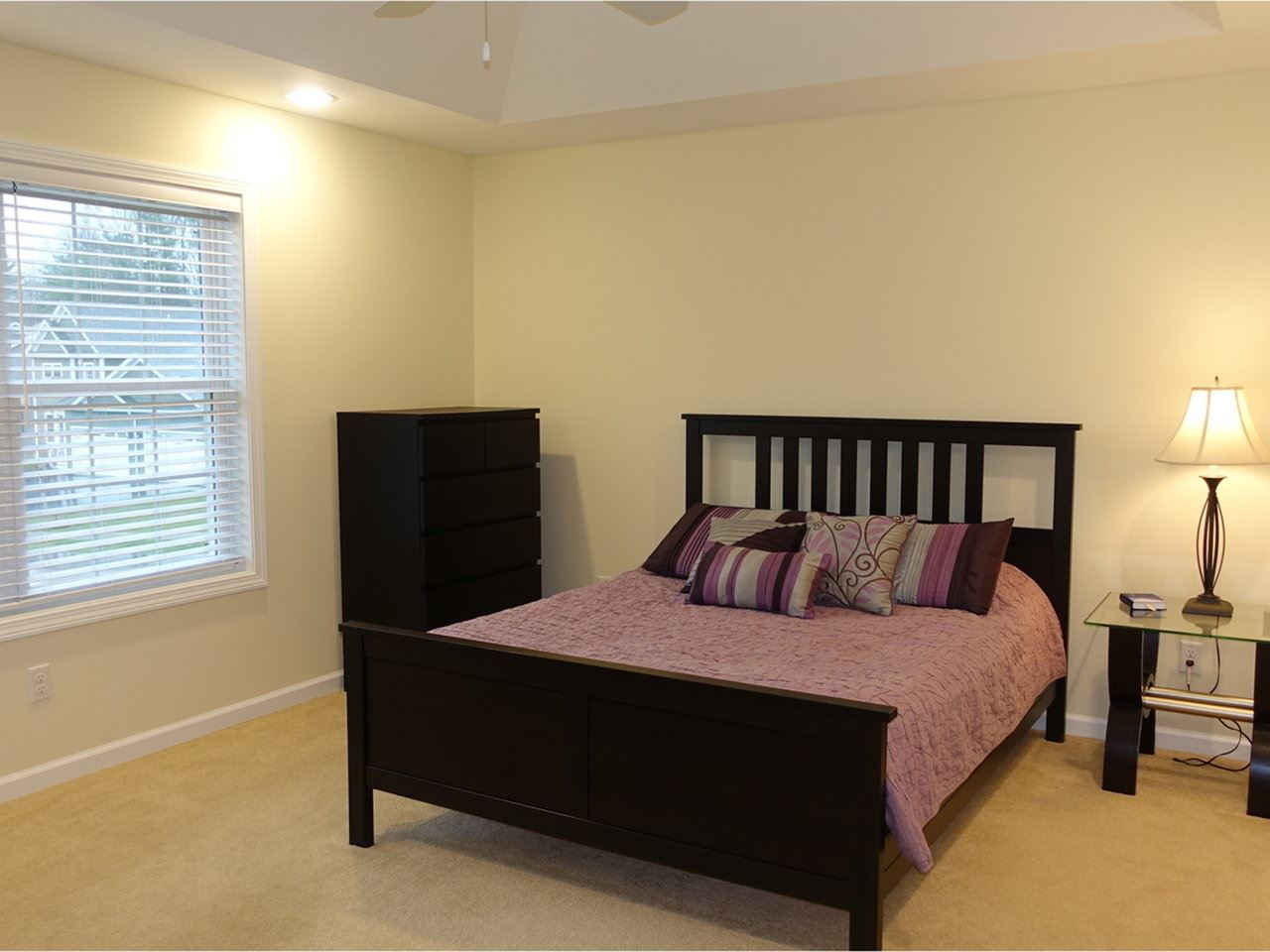 214 Fox Run, Unit 18 Colchester, VT 05446 - Photo 8 of 13 Gallery Image 8