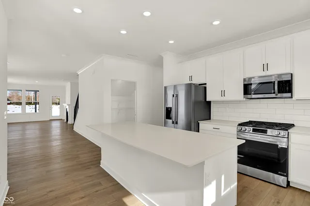 $443,525 | 696 Growe Court, Avon, IN 46123