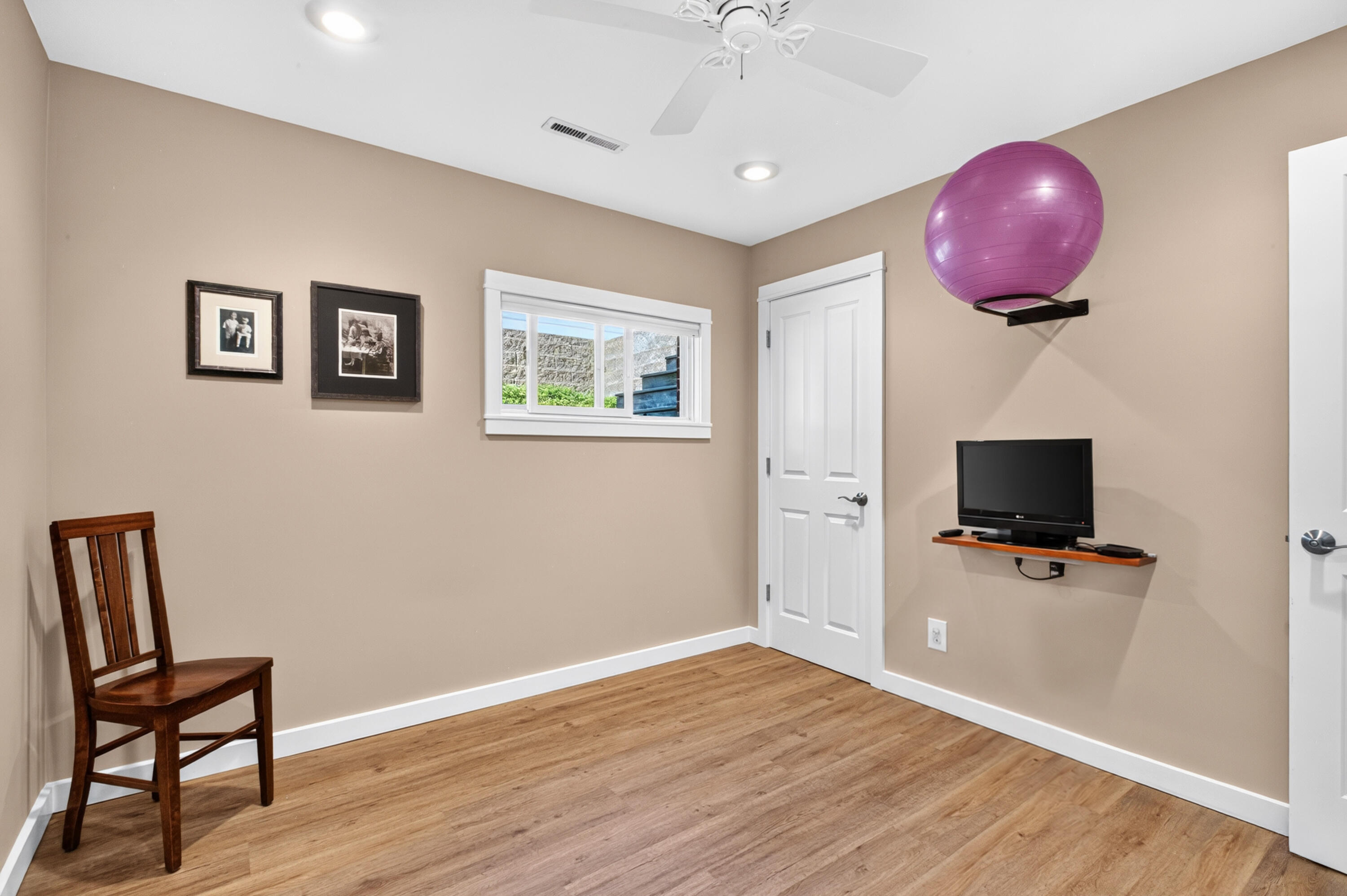 2500 Roncy Road Benton Harbor, MI 49022 - Photo 40 of 44 25-038