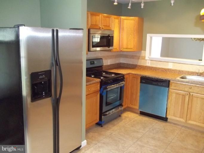 203 Potomac Avenue Rosedale, MD 21237 - Photo 23 of 23 Kitchen