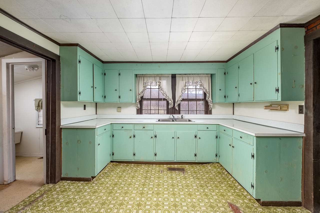 1266 Fox Hollow Road Afton, VA 22920 - Photo 11 of 37 Gallery Image 11
