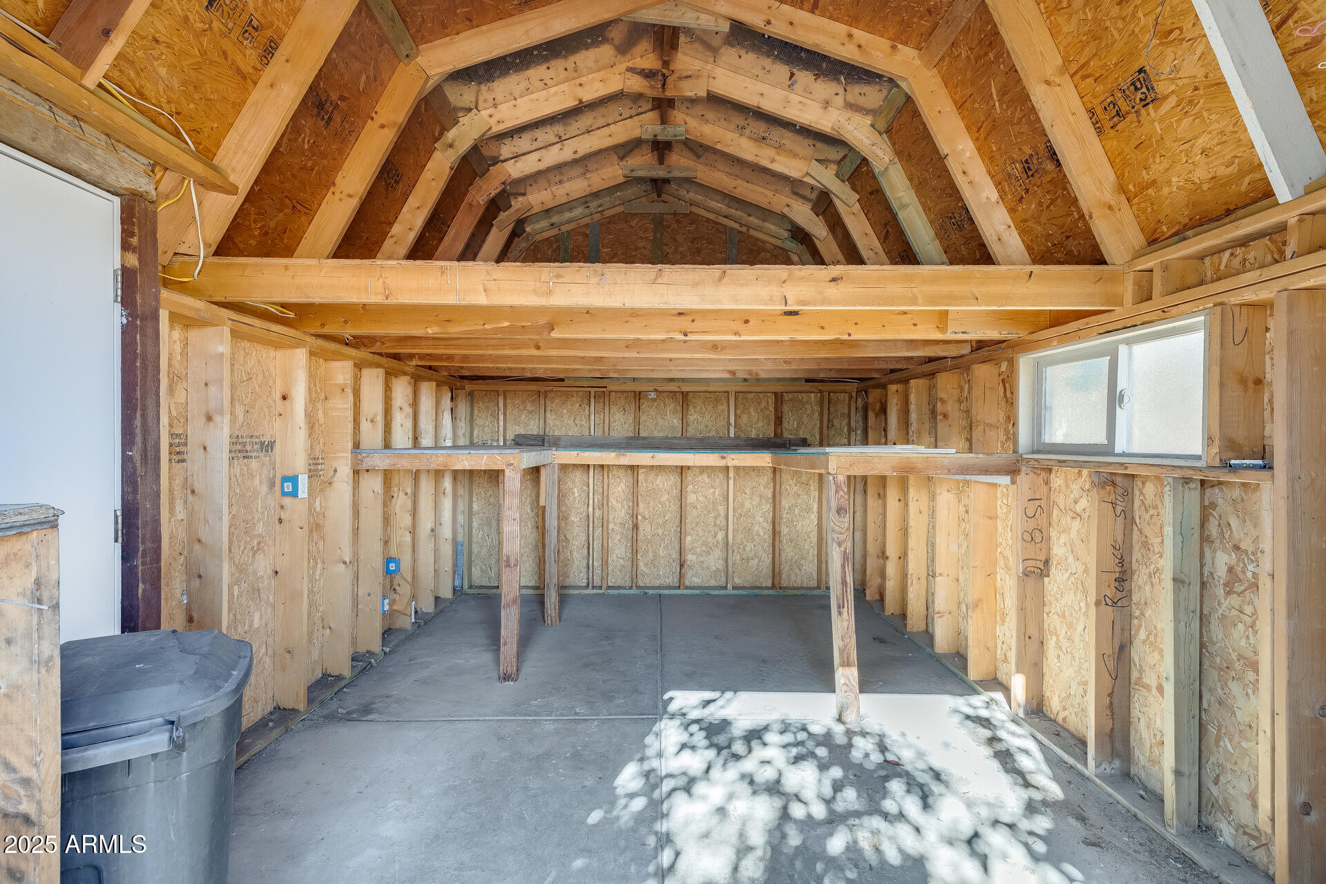17633 North 15th Avenue Phoenix, AZ 85023 - Photo 25 of 32 a view of entryway