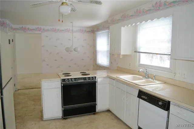 $259,900 | 18 Ava Lane, Amherst, NY 14221