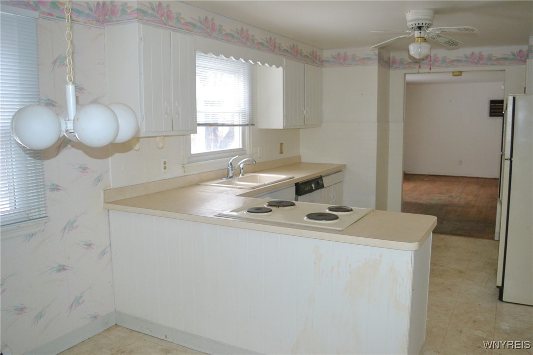 18 Ava Lane Amherst, NY 14221 - Photo 13 of 23