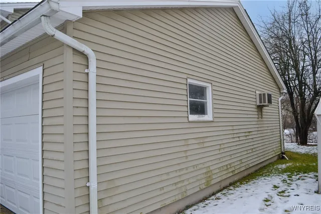 $259,900 | 18 Ava Lane, Amherst, NY 14221