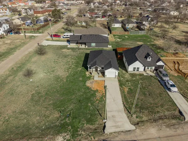 $238,000 | 203 East South Street, Itasca, TX 76055