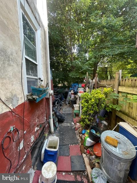 1307 Hanson Street Philadelphia, PA 19143 - Photo 18 of 33