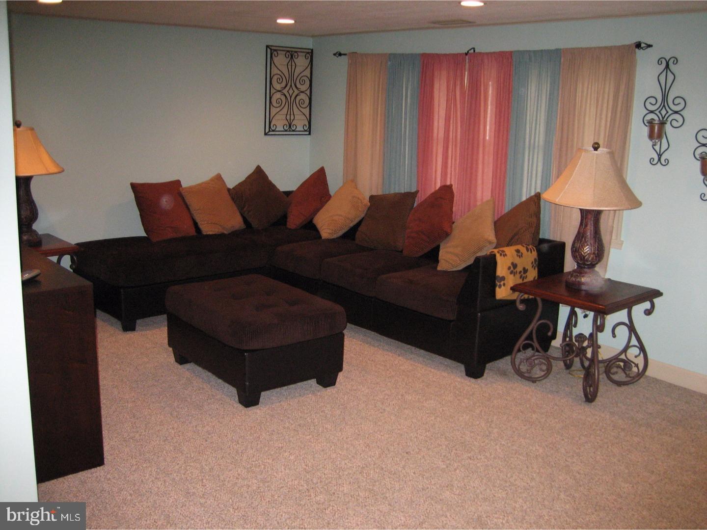 12623 Richton Road Philadelphia, PA 19154 - Photo 17 of 22 Basement - Finished