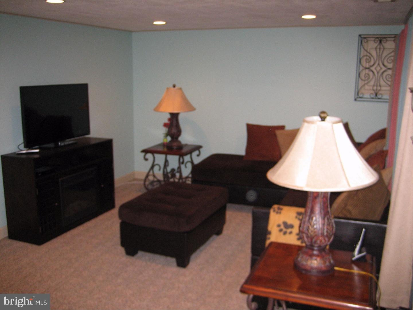 12623 Richton Road Philadelphia, PA 19154 - Photo 18 of 22 Basement - Finished