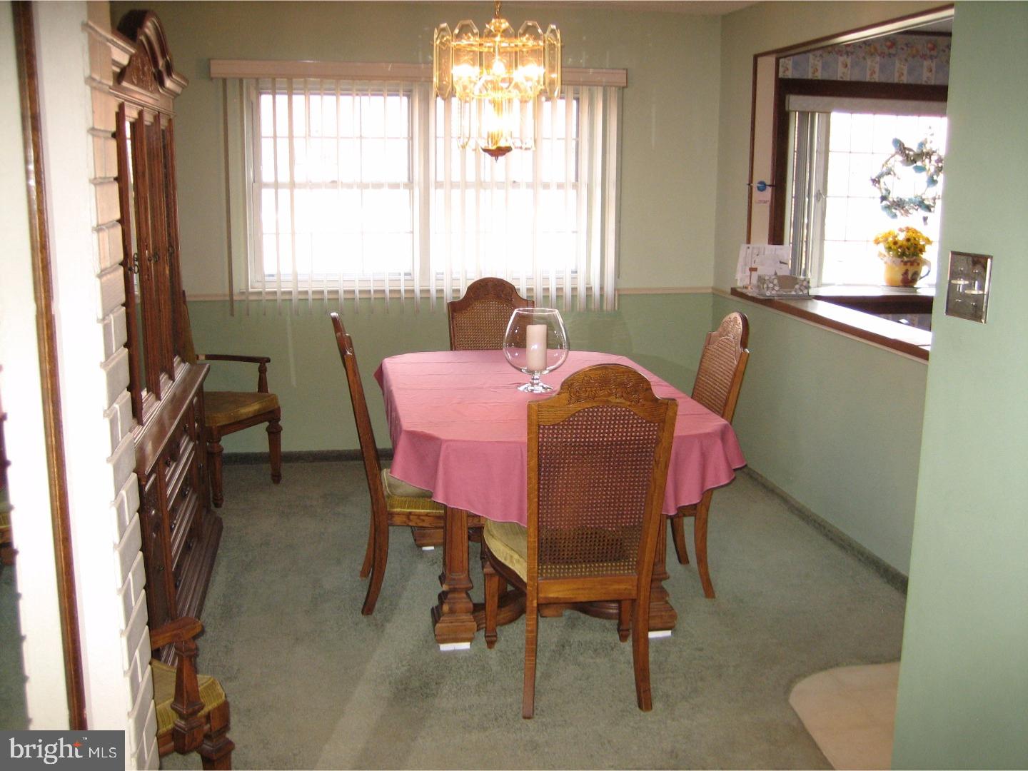 12623 Richton Road Philadelphia, PA 19154 - Photo 8 of 22 Dining Room